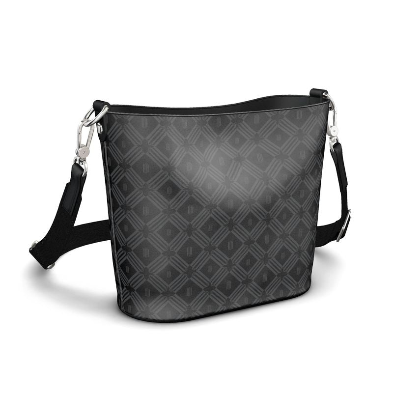 Divine Order 'Penzance Large Leather Bucket Tote'